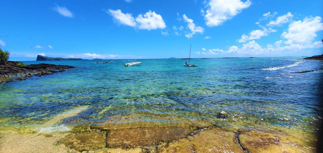 Malvilla * Pereybere Beach